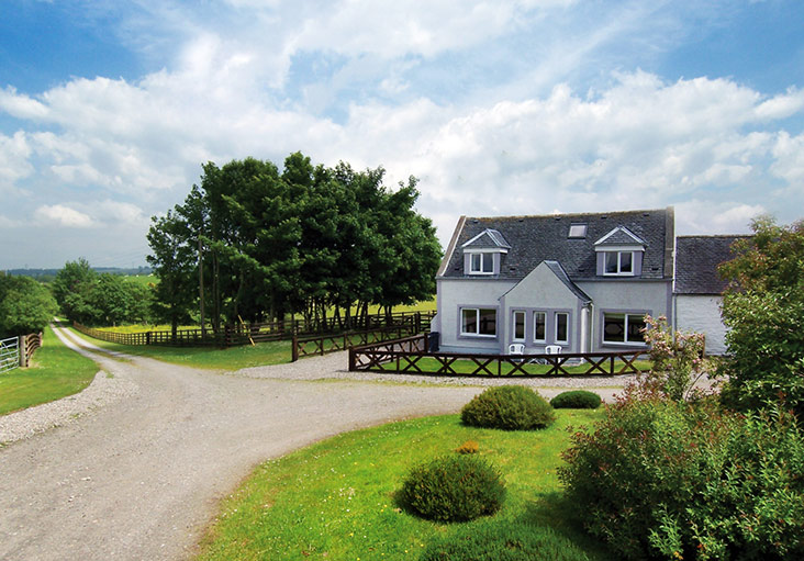 Horseshoe Cottage Inverness & Loch Ness